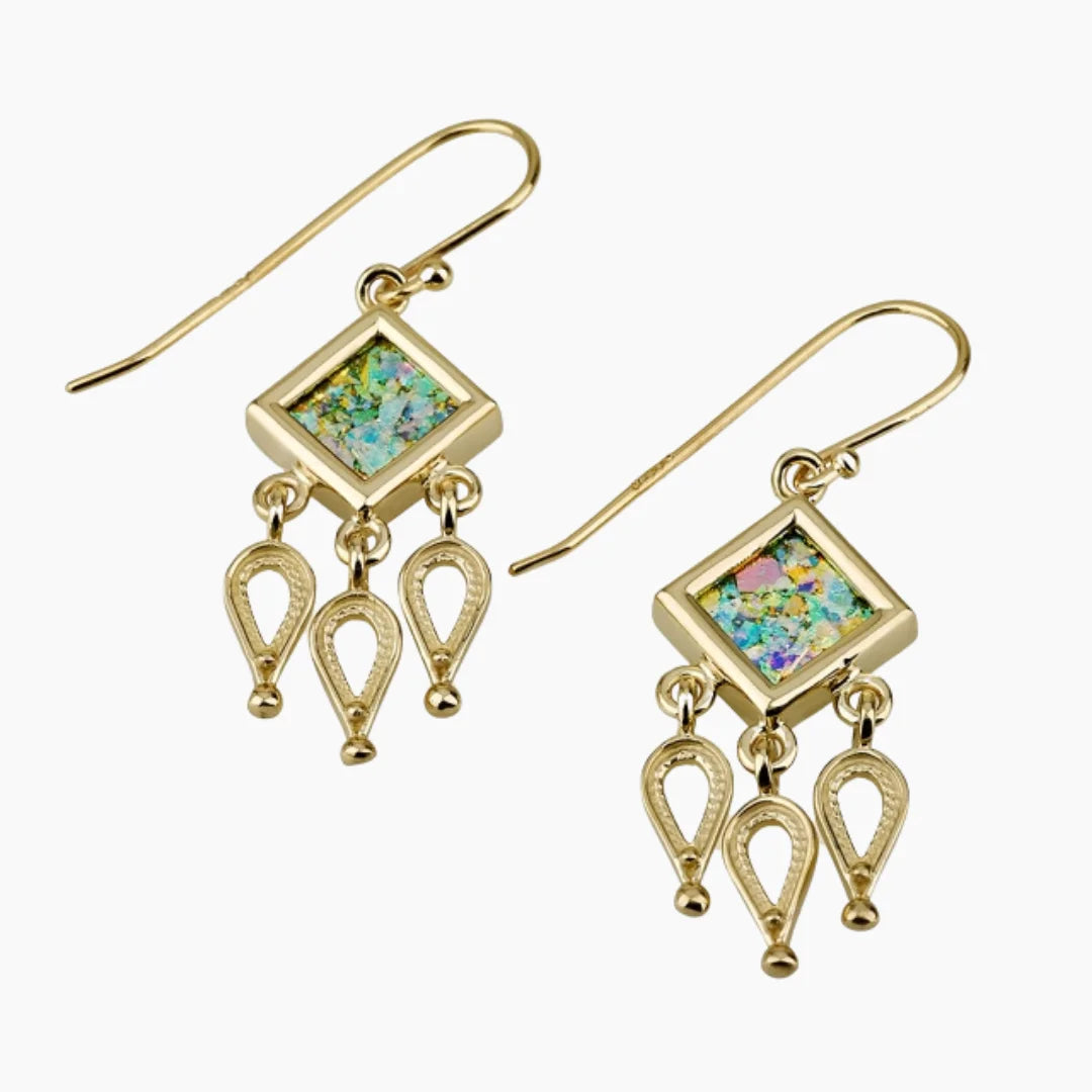 Pendientes estilo oriental de oro de 14 quilates con cristal romano