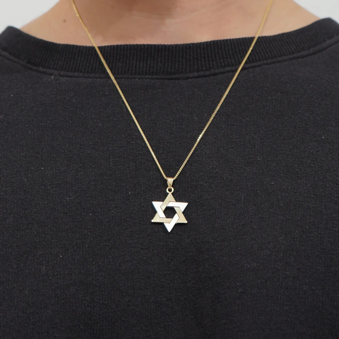Colgante clásico de estrella de David en dos tonos de oro macizo de 14 quilates