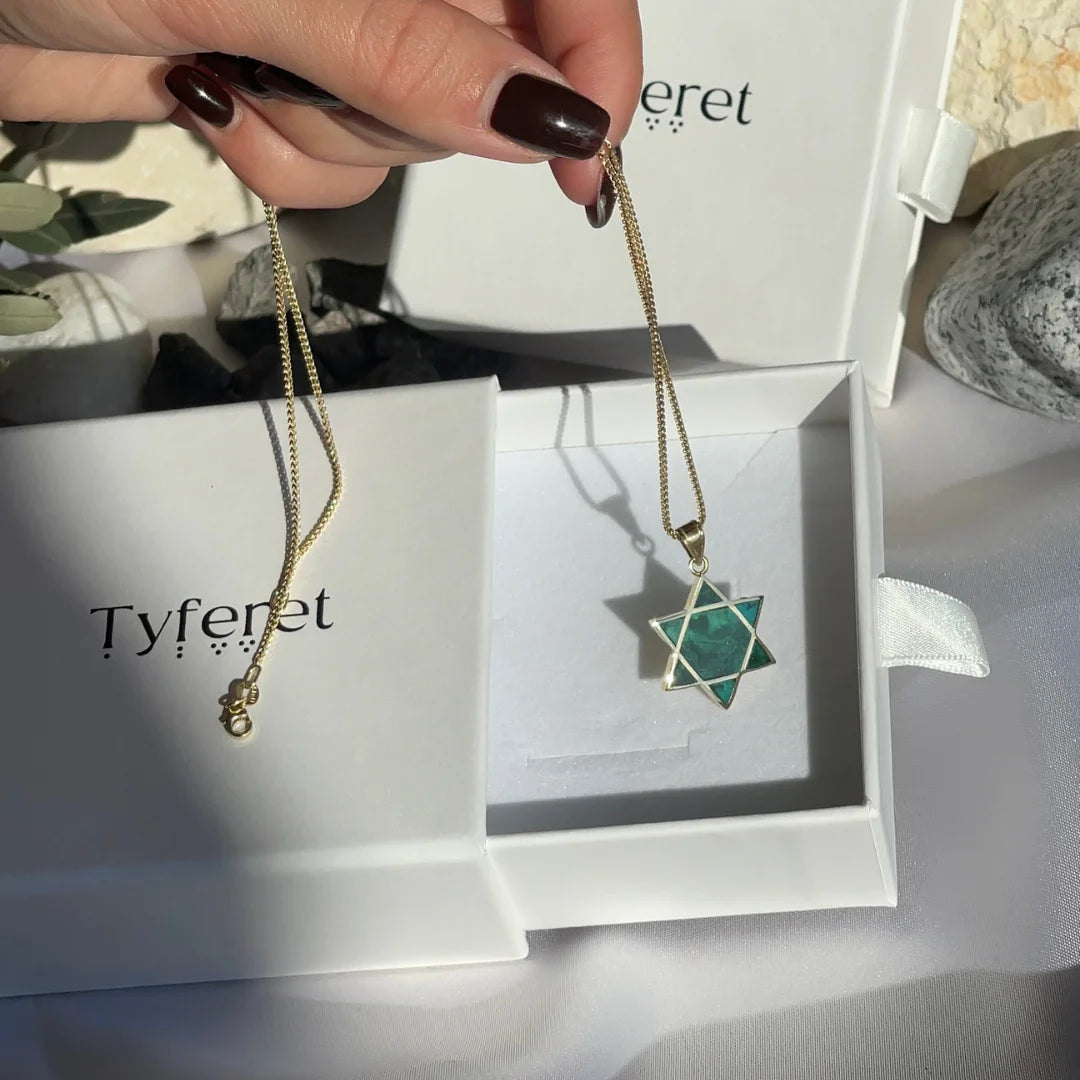 Colgante clásico de estrella de David de piedra de Eilat elaborado con oro macizo de 14 quilates
