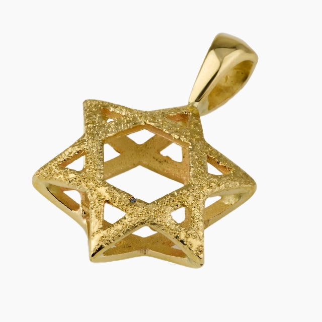 Colgante estilo antiguo inflado con estrella de David en oro de 14 quilates