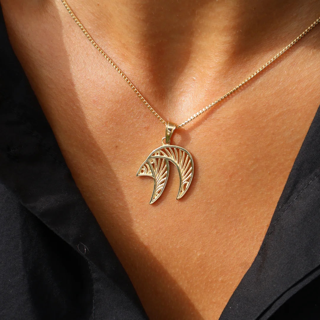 Heritage 14K Gold Chai Pendant