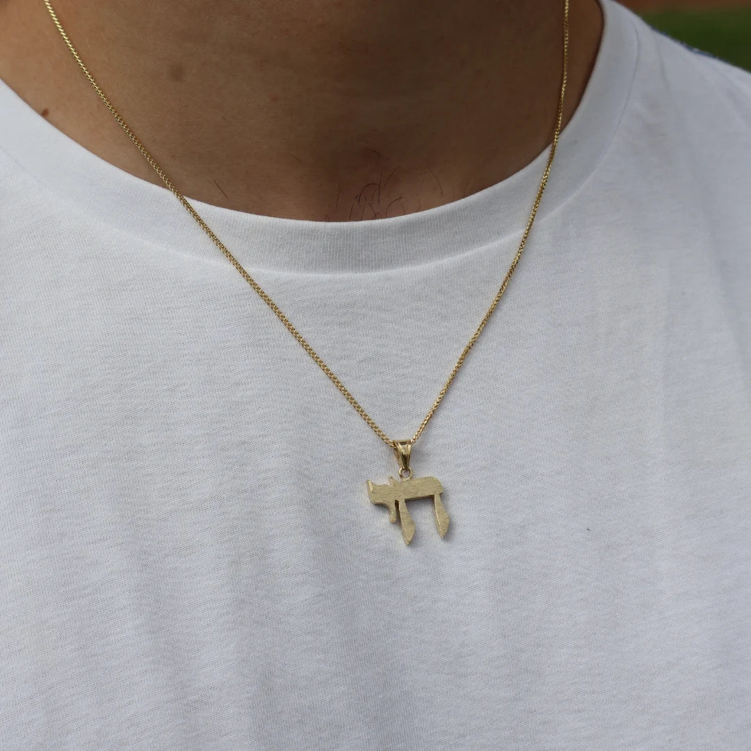 Eternal 14K Gold Chai Pendant