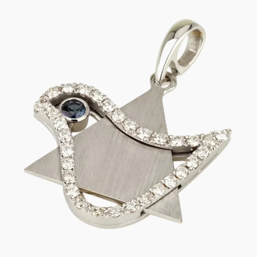 18k Star of David pendant with Sapphire stone and Diamonds