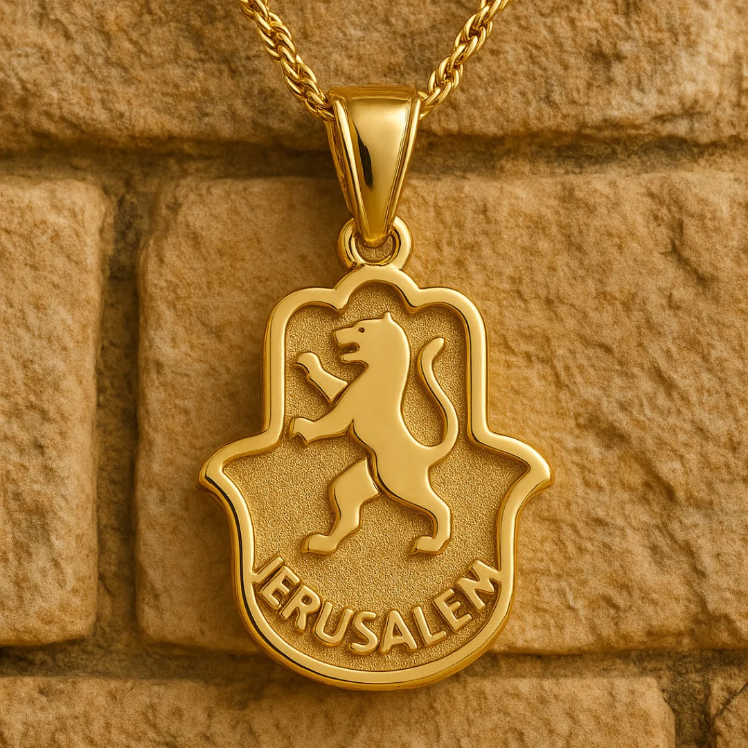 Pendentif Hamsa et Lion de Juda en or 14 carats